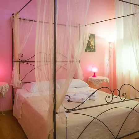 Juliette House 住宿加早餐酒店