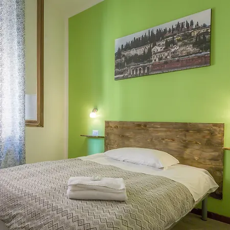 Juliette House Verona