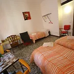 Couette-café Juliette House